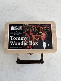 Tommy Wonder's CARD IN BOX PROP from 2015